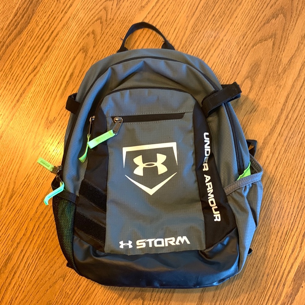 Under Armour Storm Backpack EUC